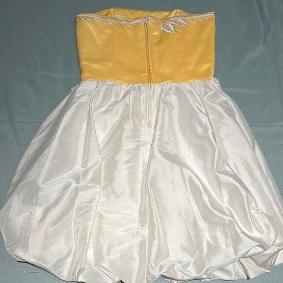 Betsey Johnson Evening Yellow & With Breaded with Embroidery Formal Dress D41 - Picture 7 of 10
